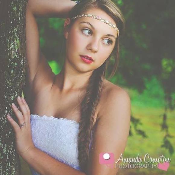 Meet your Posher, Nikki