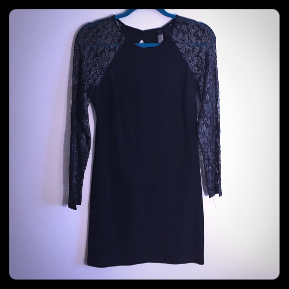 Little black dress with lace sleeves