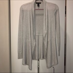🎉🎁25%off 2+🎁🎉 WHBM Cardigan Silver