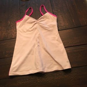 Lululemon tank
