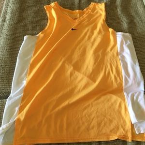 Workout tank