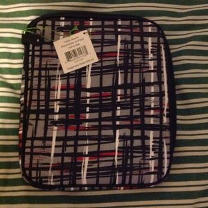 Tablet sleeve