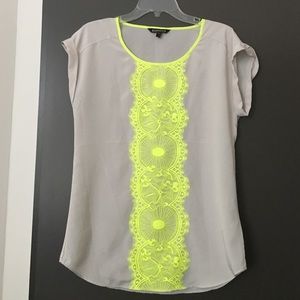 NWOT lightweight top with floral stitching