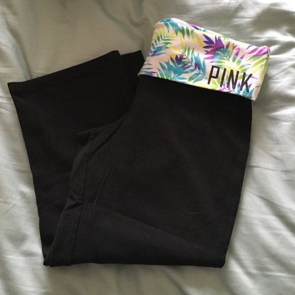 PINK cropped yoga pants