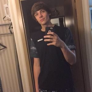 Meet your Posher, Tyler