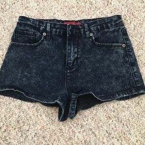 Acid wash high waisted jean shorts-25