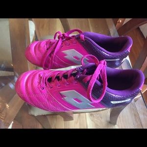 Lotto soccer cleats