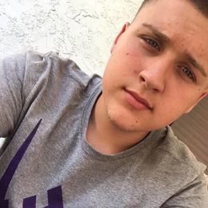 Meet your Posher, Thomas