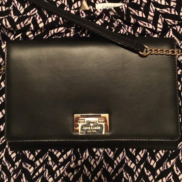 Kate spade black leather bag with gold hardware - Picture 4 of 4