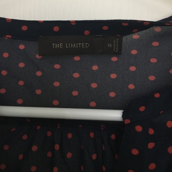 The Limited mesh style sheer top worn once XS - Picture 2 of 4