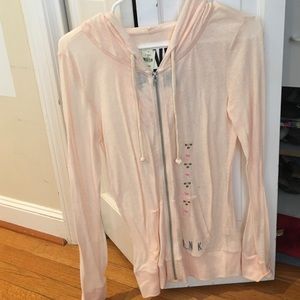 cute zip up for fall!