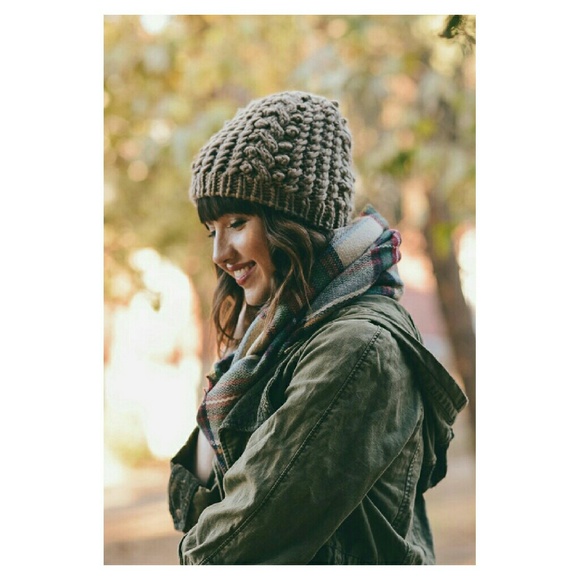 Mocha Cable Knit Chunky Braided Beanie, 2 Colors - Picture 2 of 4