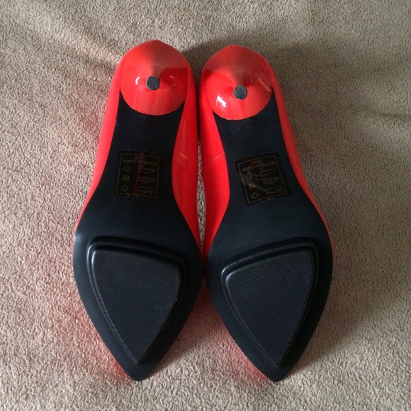 Shoedazzle Heels - Picture 4 of 4