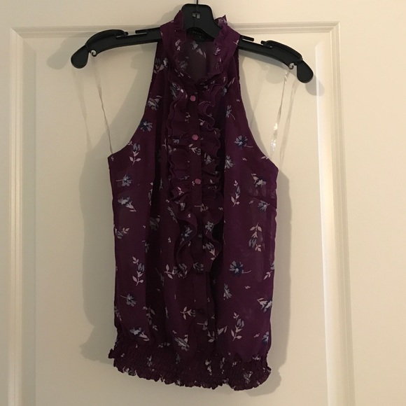 Button up Sleeveless blouse