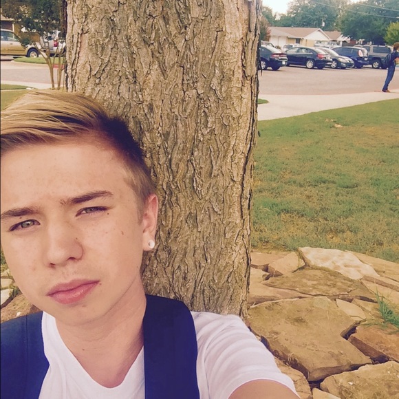 Meet your Posher, Seth - Picture 1 of 1