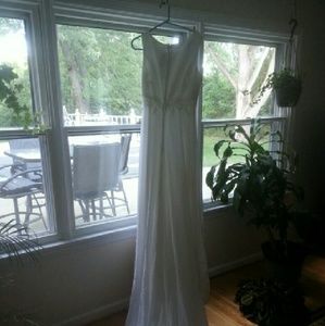 Wedding Dress size 10 Gloria Vanderbilt