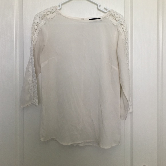 New w/o tags lace detail top XS The Limited