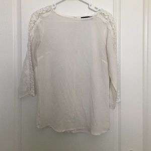 New w/o tags lace detail top XS The Limited