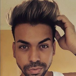 Meet your Posher, Denny n