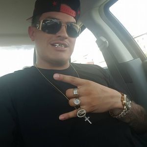 Meet your Posher, Moises