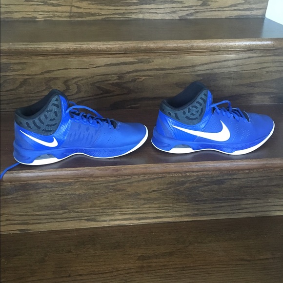 Men's Nike Air Visi Pro VI Basketball Shoes