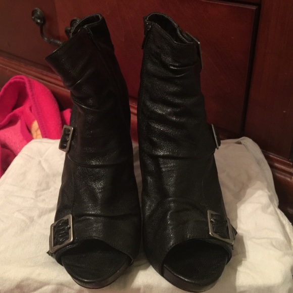 *closet clean out* Madden Girl open toe booties