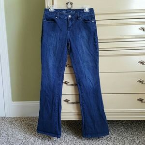 Great pre-loved condition. Smoke free home.