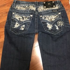 Miss Me capris size 26