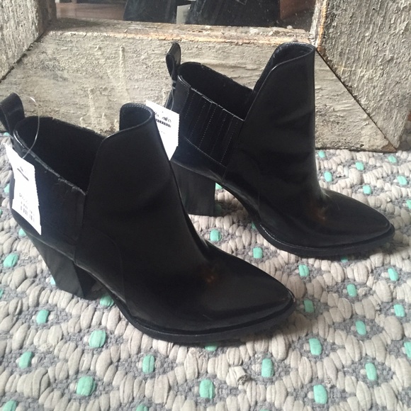 Maje Shoes - Maje W's 9 patent booties Maje Shoes - Maje W's 9 patent booties