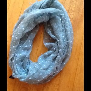 Blue circle scarf with white hearts