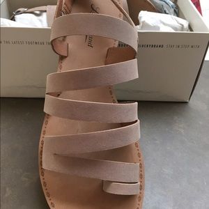 Lucky Fairfaxx Gladiator Sandals