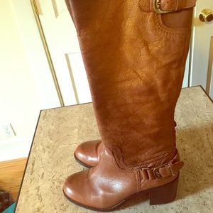 Brown boots