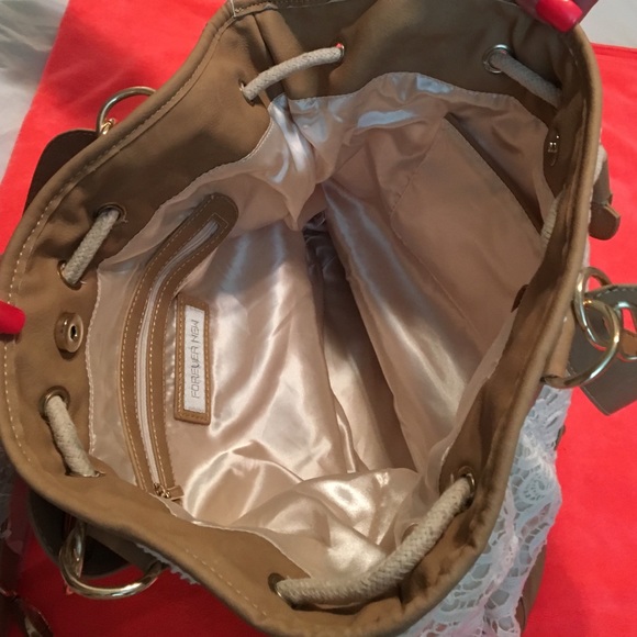 Forever New Brand leather & lace tote - Picture 3 of 4