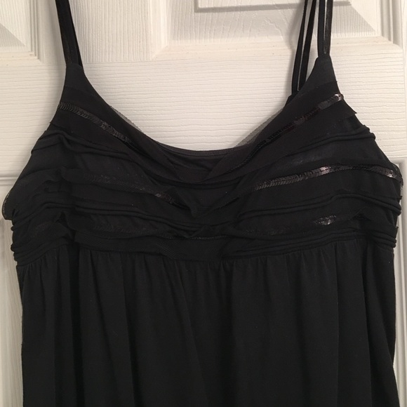 Tank - Picture 2 of 4