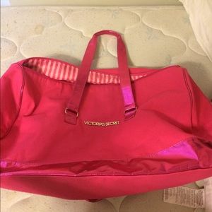 Pink victorias secret duffel bag