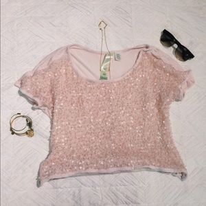 Pink Dressy Crop Top! 💗