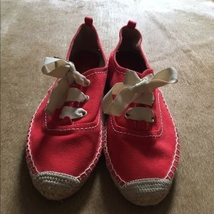 🍒 adorable Kate spade espadrilles !!