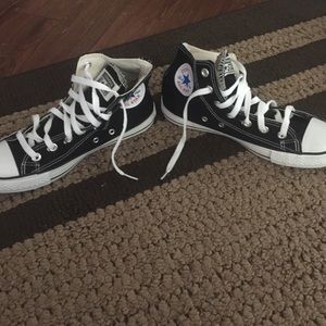Black converse,no box never worn