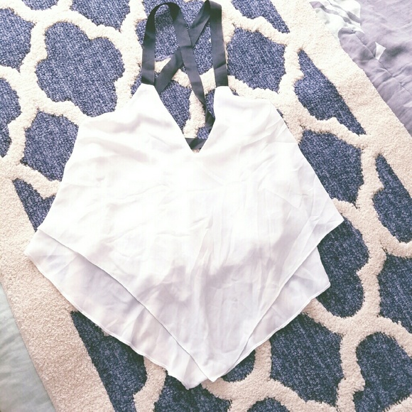 Zara criss-cross back top