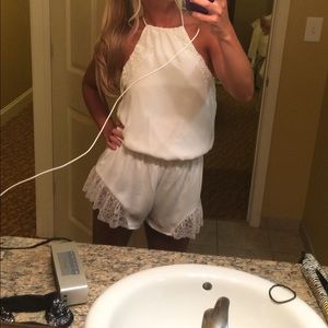 Cream Guess romper
