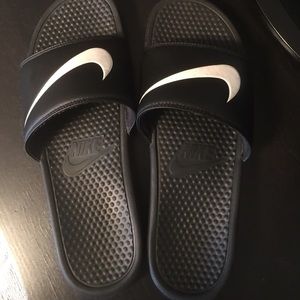 Nike flip flops