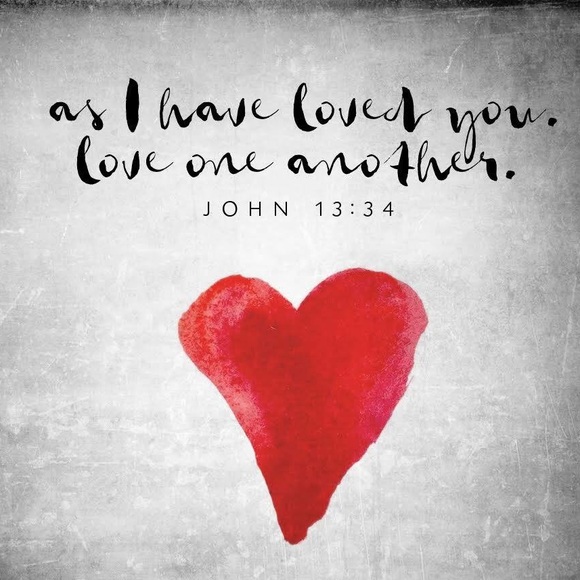 ❤️ PLEASE READ❤️Welcome to my closet❤️ - Picture 3 of 9