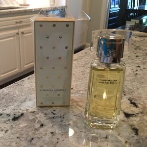Carolina Herrera eau de parfum