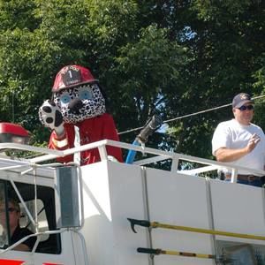 Meet your Posher, Angela