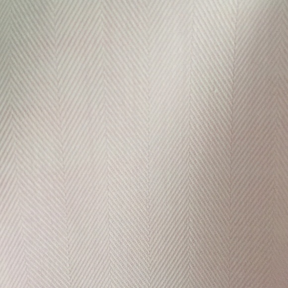 Perfect pink ETON button down. - Picture 2 of 4