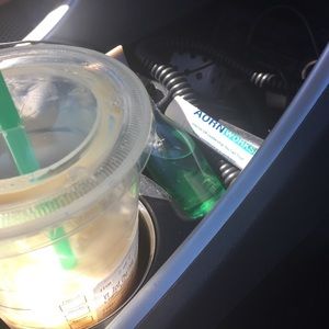 Meet your Posher, Debbie