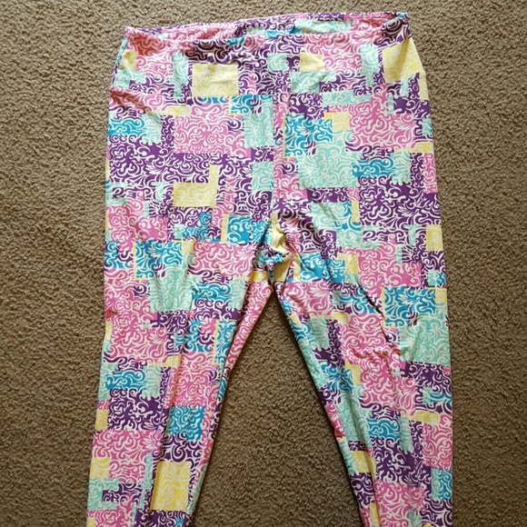 LuLaRoe TC leggings *excellent condition*