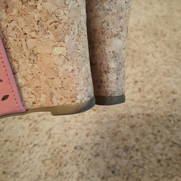 Wedges - Picture 4 of 4