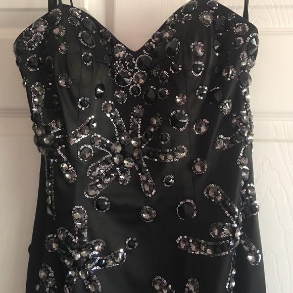 Musani Gold Evening Dress - Picture 2 of 4