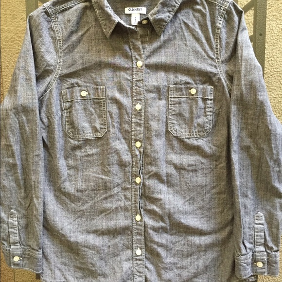 New! Sz S~Button Down - Picture 3 of 4